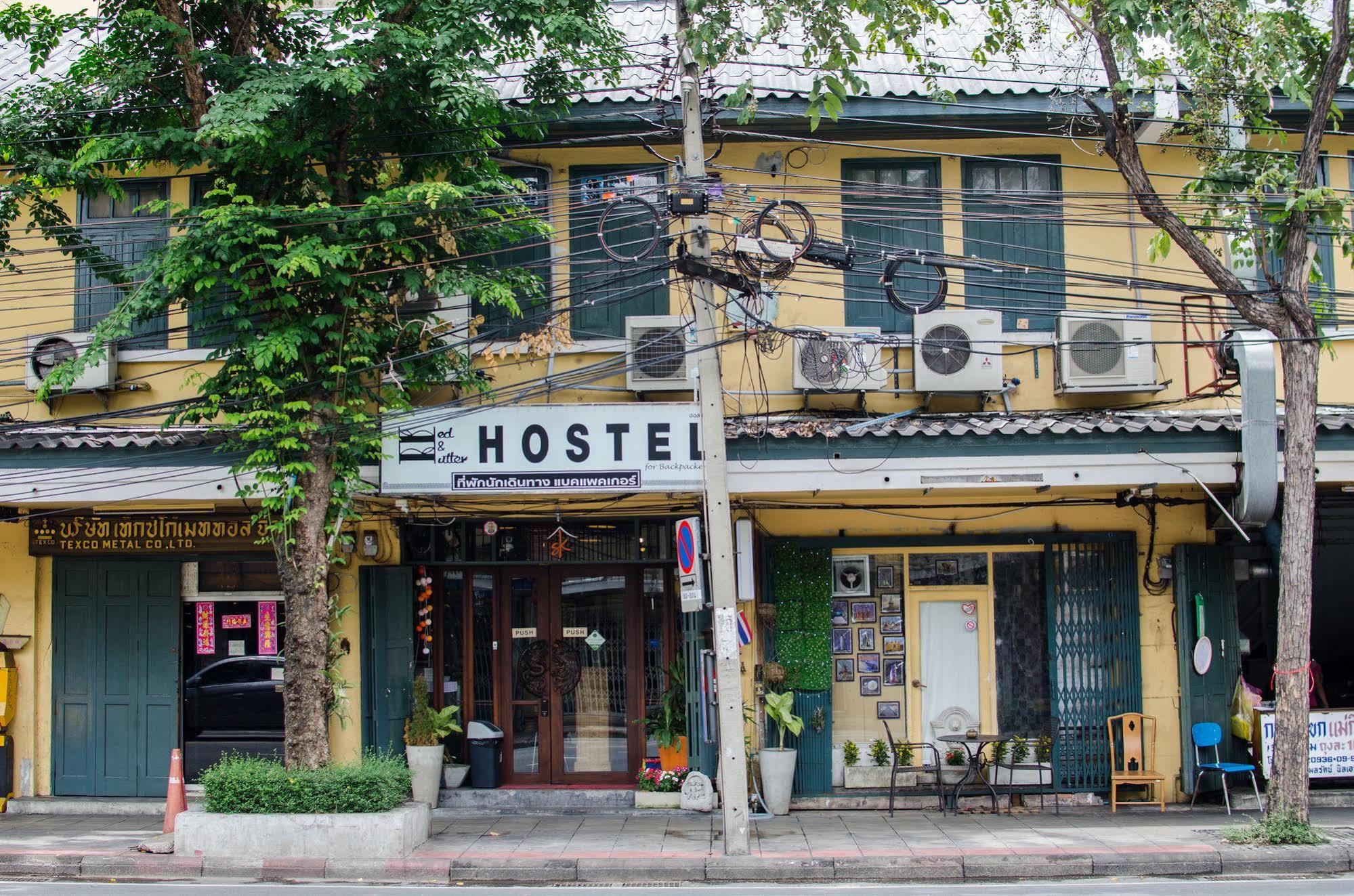 Bed And Butler Hostel Bangkok Buitenkant foto